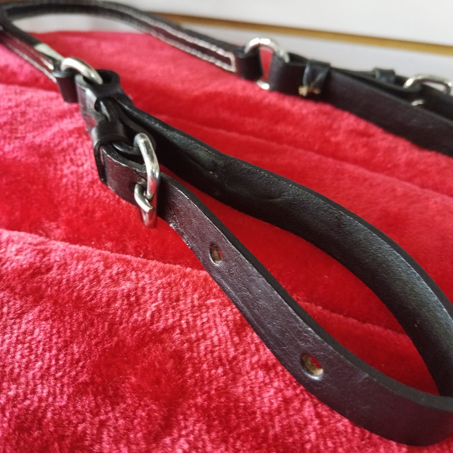 Cabezada en cuero (negro)