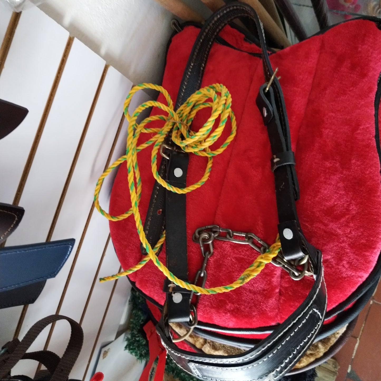 Cabezada en cuero (café)