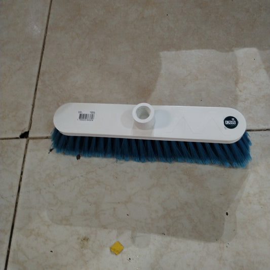 ESCOBA ESTRELLA EESHCMM