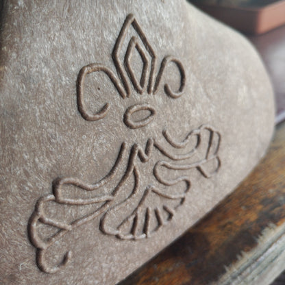 Estribo en plástico campana