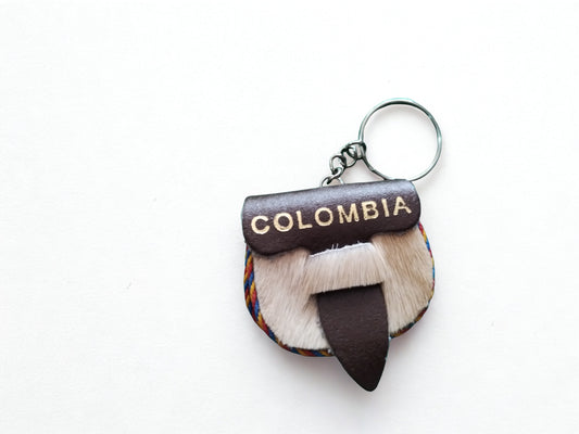 Llavero carriel colombiano de cuero y piel